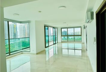 Apartamento en  Santa María, Ciudad De Panamá