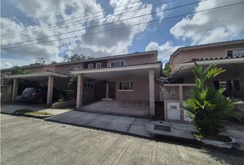 Casa en  Jose D. Espinar, San Miguelito