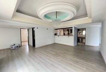 Apartamento en Laureles, Medellín