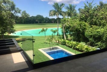 Casa en  Avenida Paseo Del Jaguar, Mérida, Yucatán, 97308, Mex