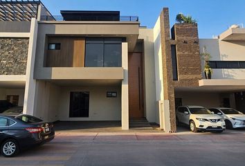Casa en  Boulevard Juan José Torres Landa, Rodríguez, Irapuato, Guanajuato, 36690, Mex