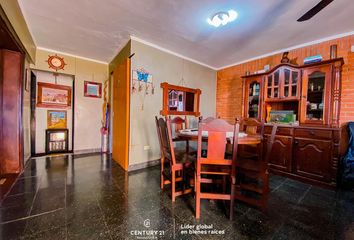 Casa en  Ludueña, Rosario