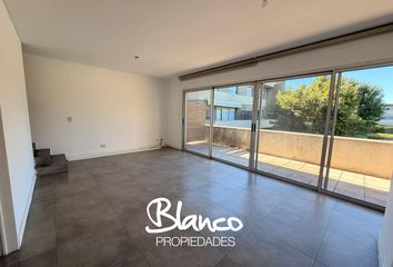Departamento en  Bosque Alto, Partido Del Pilar