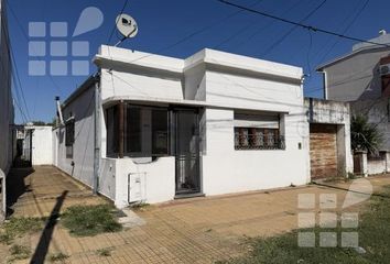 Casa en  La Plata, Partido De La Plata