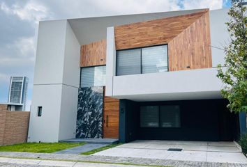 Casa en  Fraccionamiento Lomas De  Angelópolis, San Andrés Cholula