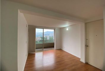 Apartamento en  Loma De Los Bernal, Medellín