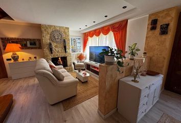 Chalet en  Noain (valle De Elorz), Navarra