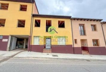 Chalet en  San Esteban De Gormaz, Soria Provincia