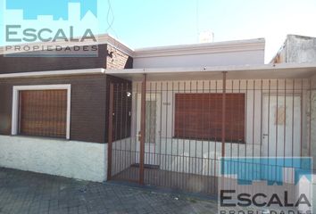 Casa en  Ludueña, Rosario
