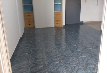 Departamento en  Pompeya, Capital Federal