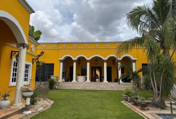 Casa en  Avenida 50, X Matkuil, Xmatkuil, Mérida, Yucatán, 97315, Mex