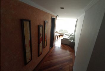 Apartment for rent in Chicó Norte, Bogotá