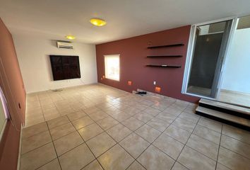Casa en  Paseo Del Panorana, Villas De Irapuato, Irapuato, Guanajuato, 36670, Mex