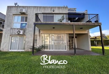 Departamento en  La Lonja, Partido Del Pilar