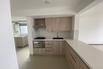 Apartment for rent in Loma de los Bernal, Medellín