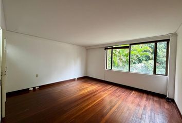 Apartamento en El Diamante No. 2, Medellín, Antioquia, Col