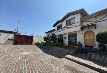 Casa en  Avenida General Emiliano Zapata, Emiliano Zapata, Pueblo De San Bernardino Tlaxcalancingo, San Andrés Cholula, Puebla, 72824, Mex