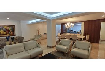 Casa en Artigiani Pastas 14, Villa Carlota, Medellín, Antioquia, Col
