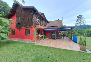 Casa en Calle 36d Sur 23 07, Escobero, Envigado, Antioquia, Col