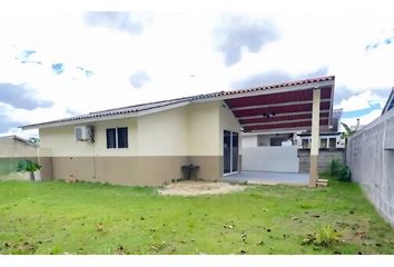 Casa en  Cocolí, Arraiján