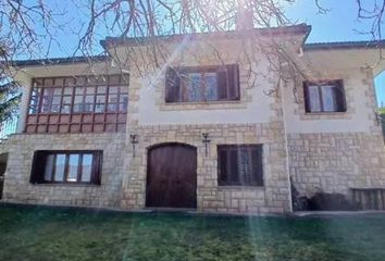 Chalet en  Ayegui, Navarra