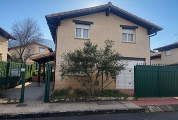 Chalet en  Ayegui, Navarra