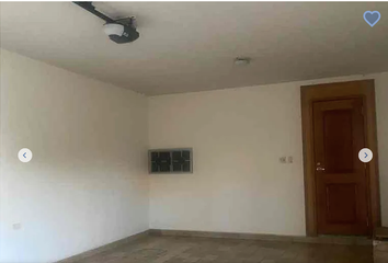 Casa en  Calle Francisco De Sixtos 944-962, Moderna, Irapuato, Guanajuato, 36690, Mex