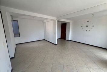 Apartamento en Conjunto La Plaza, Area De Expansion Belen Rincon, Medellín, Antioquia, Col