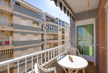 Apartamento en  Distrito 2 - Urbanizaciones - Los Naúfragos, Torrevieja