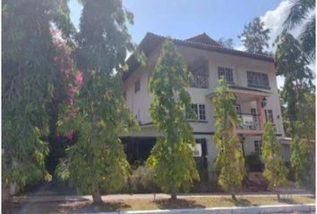 Apartamento en  Clayton, Ciudad De Panamá