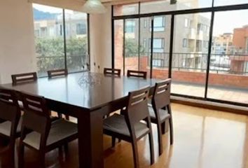 Apartment for rent in Molinos del Norte, Bogotá