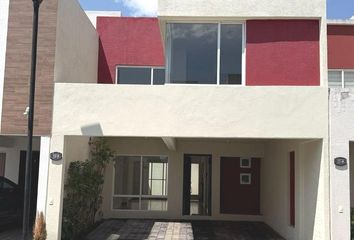 Casa en condominio en  San Mateo Otzacatipan, Toluca
