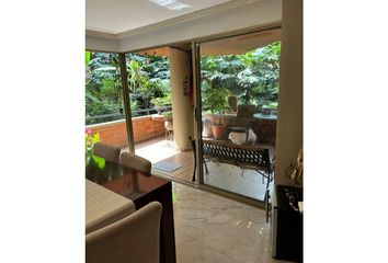 Apartment for rent in Poblado, Medellín