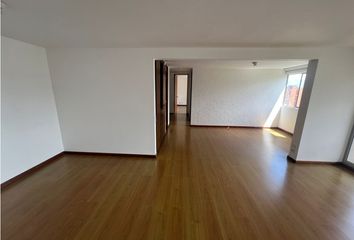 Apartamento en Calle 9 Sur 29d-100-29d-100, Los Balsos No.1, Medellín, Antioquia, Col