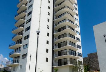 Condominio horizontal en  Paseo De Las Lomas, Juriquilla, Lomas, Ecológico La Rica, Querétaro, 76226, Mex