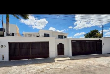 Casa en  Avenida José Díaz Bolio 21, Díaz Ordaz, Mérida, Yucatán, 97149, Mex