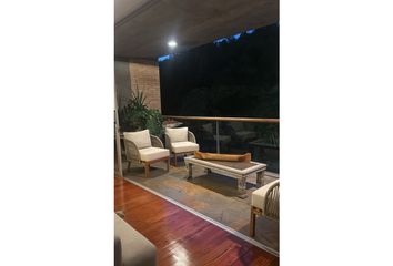 Apartment for rent in Poblado, Medellín