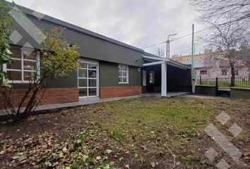 Casa en  Área Centro Oeste, Neuquén