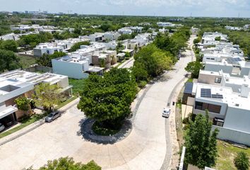 Casa en condominio en  Pueblo Temozon Norte, Mérida, Yucatán