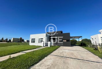 Casa en  Guernica, Presidente Perón