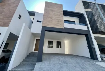 Casa en  Camino Del Cipres, Cumbres Elite Premier Sector Pirineos, Mitras Poniente, García, Nuevo León, 66035, Mex