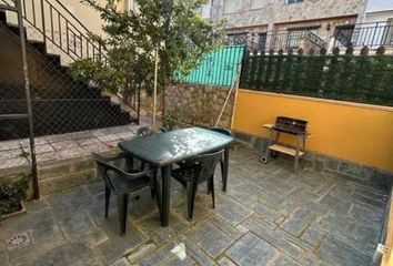 Chalet en  Navaluenga, Avila Provincia