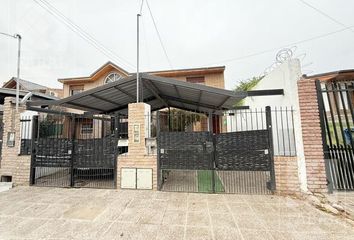 Casa en  Provincias Unidas, Neuquén