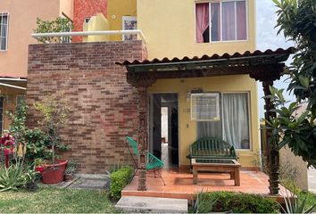 Condominio horizontal en  Avenida República De Panamá 7-9, Centro, Xochitepec, Morelos, 62790, Mex