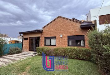 Casa en  La Plata, Partido De La Plata