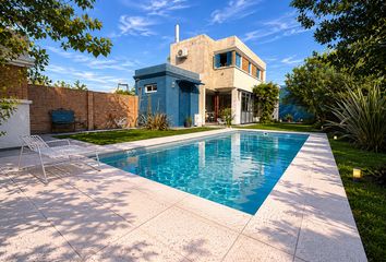 Casa en  Boulevard Tierra De Sueños, Roldán, San Lorenzo, Santa Fe, Arg