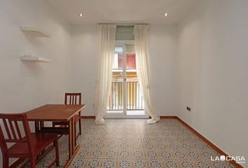 Piso en  El Raval, Barcelona