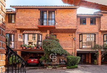 Casa en condominio en  Avenida Alta Vista 17, San Ángel, Álvaro Obregón, Ciudad De México, 01000, Mex