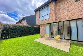 House for rent in Tiquiza, Chía