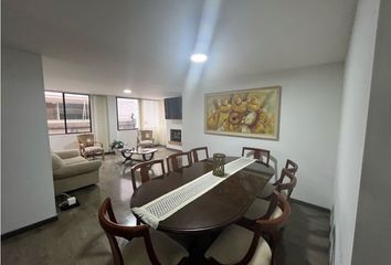 Apartamento en Avenida Calle 94, Upzs De Bogotá, Localidad Chapinero, Bogotá, Bogotá, Distrito Capital, Rap (especial) Central, 110221, Colombia